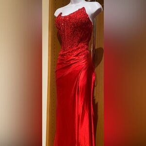 Elegant Red Evening Gown